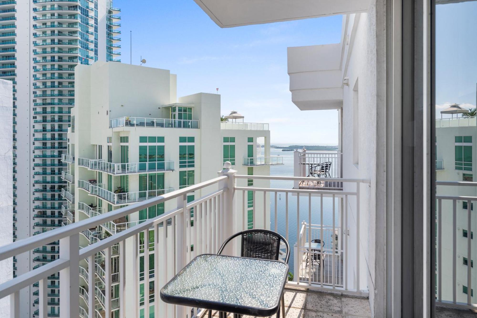 Fortune House Hotel Suites Miami Esterno foto